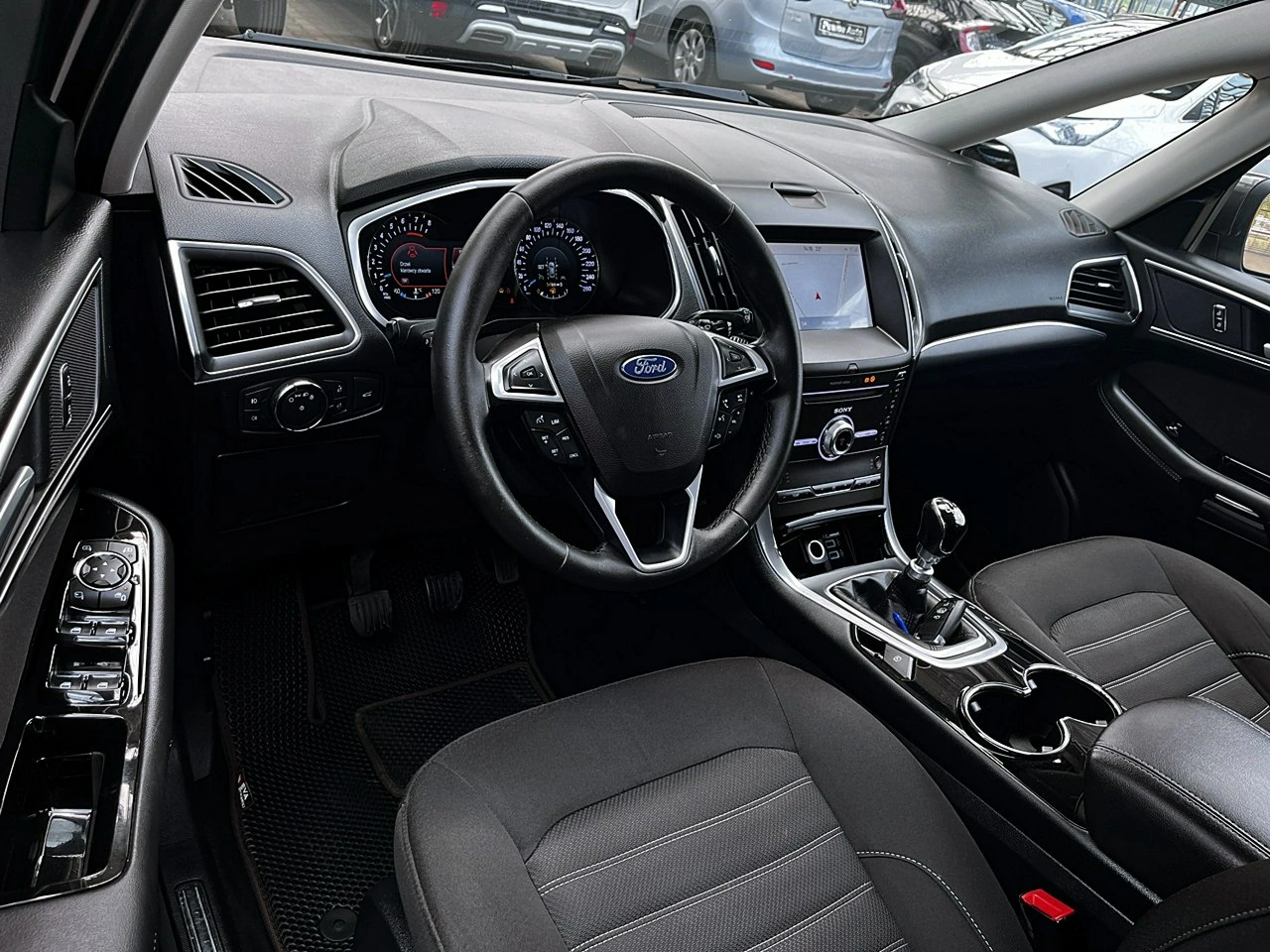 Ford Galaxy - Zdjęcie 17