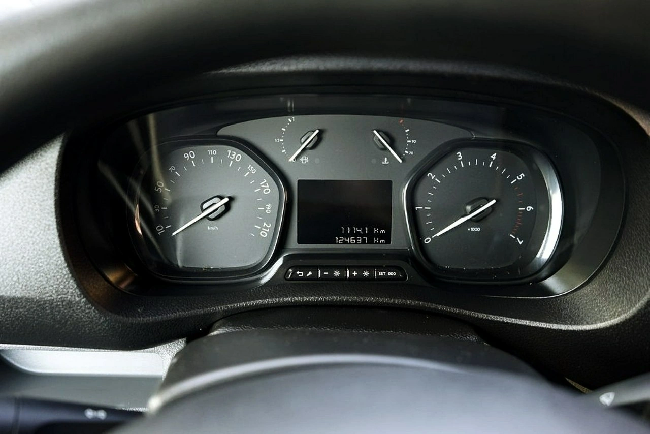 Peugeot Expert - Zdjęcie 23