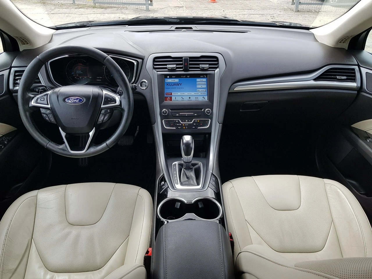 Ford Mondeo - Zdjęcie 12