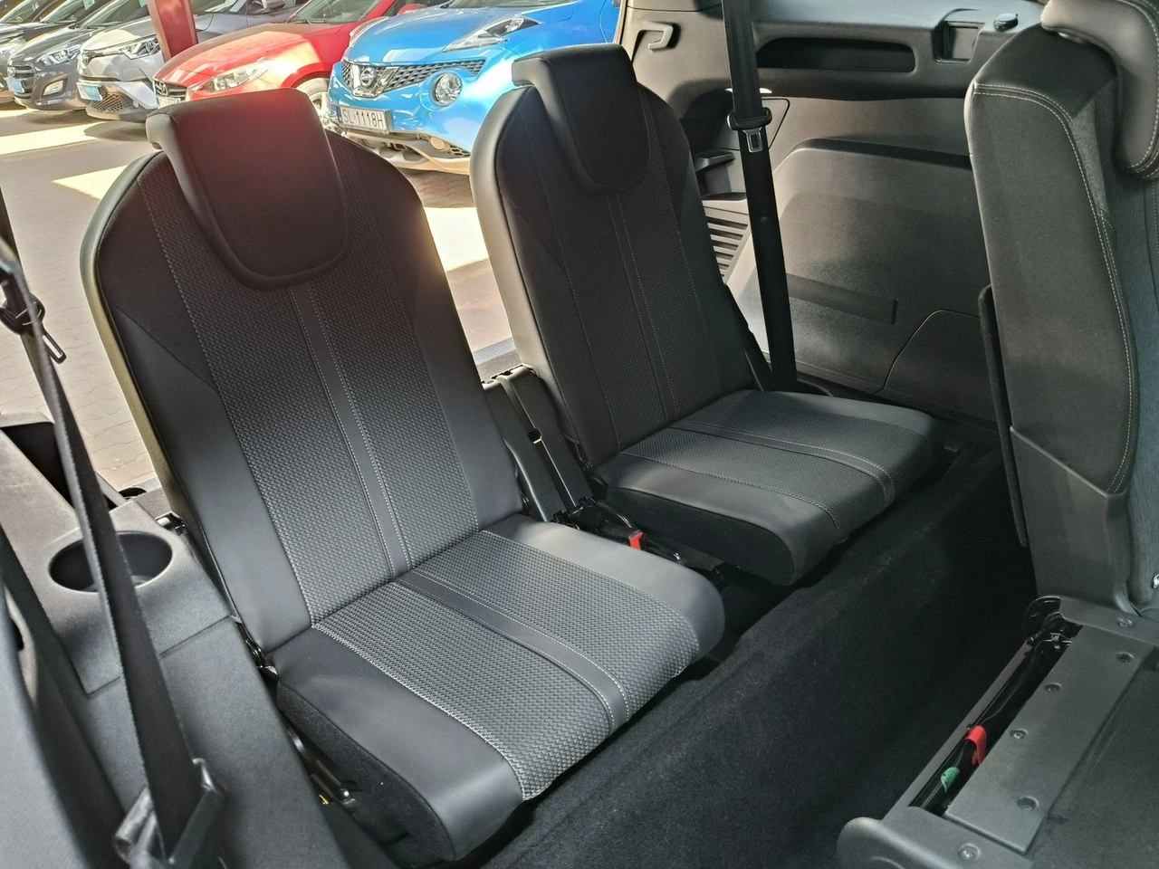 Peugeot 5008 - Zdjęcie 23
