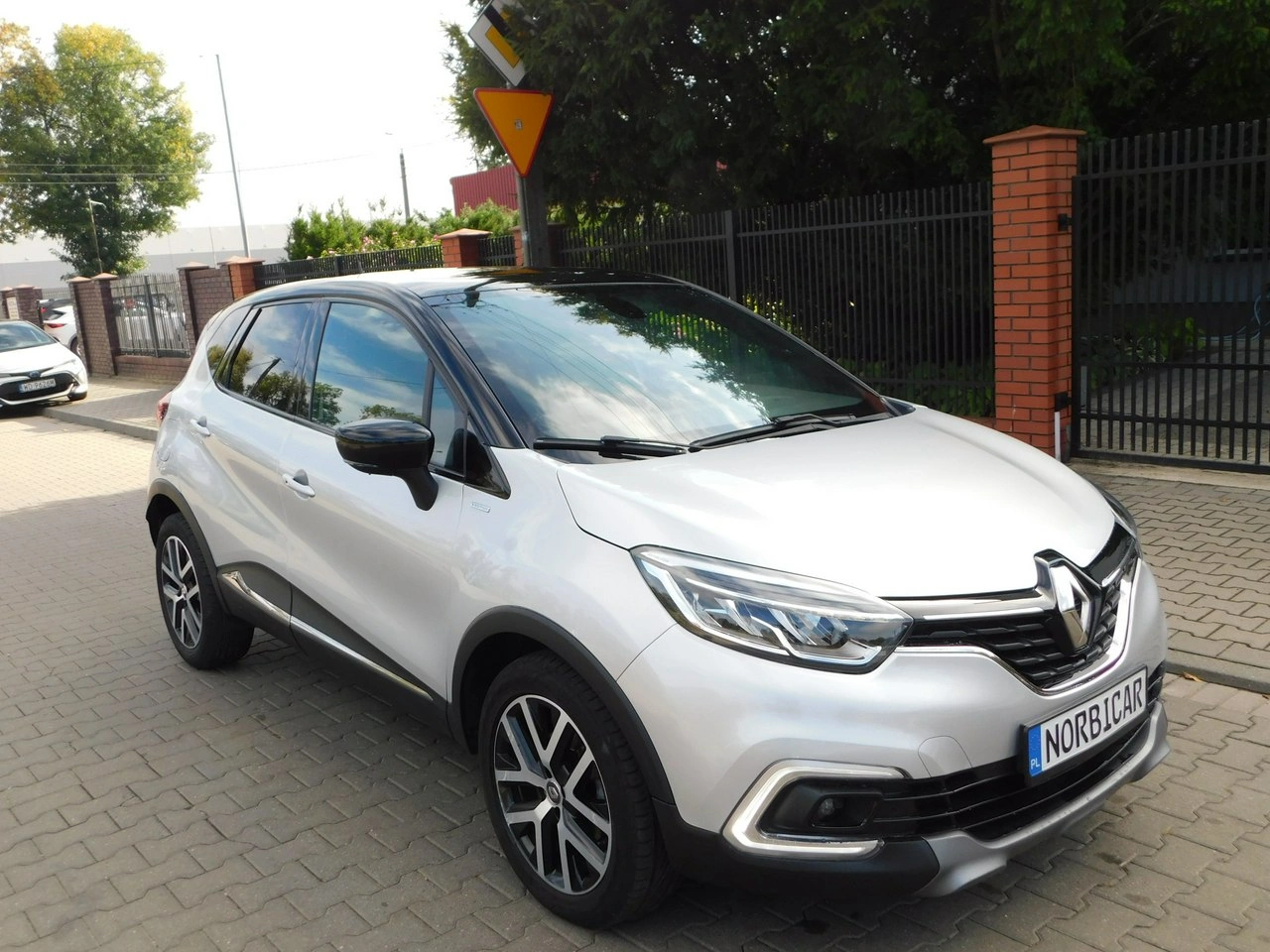 Renault Captur - Zdjęcie 2