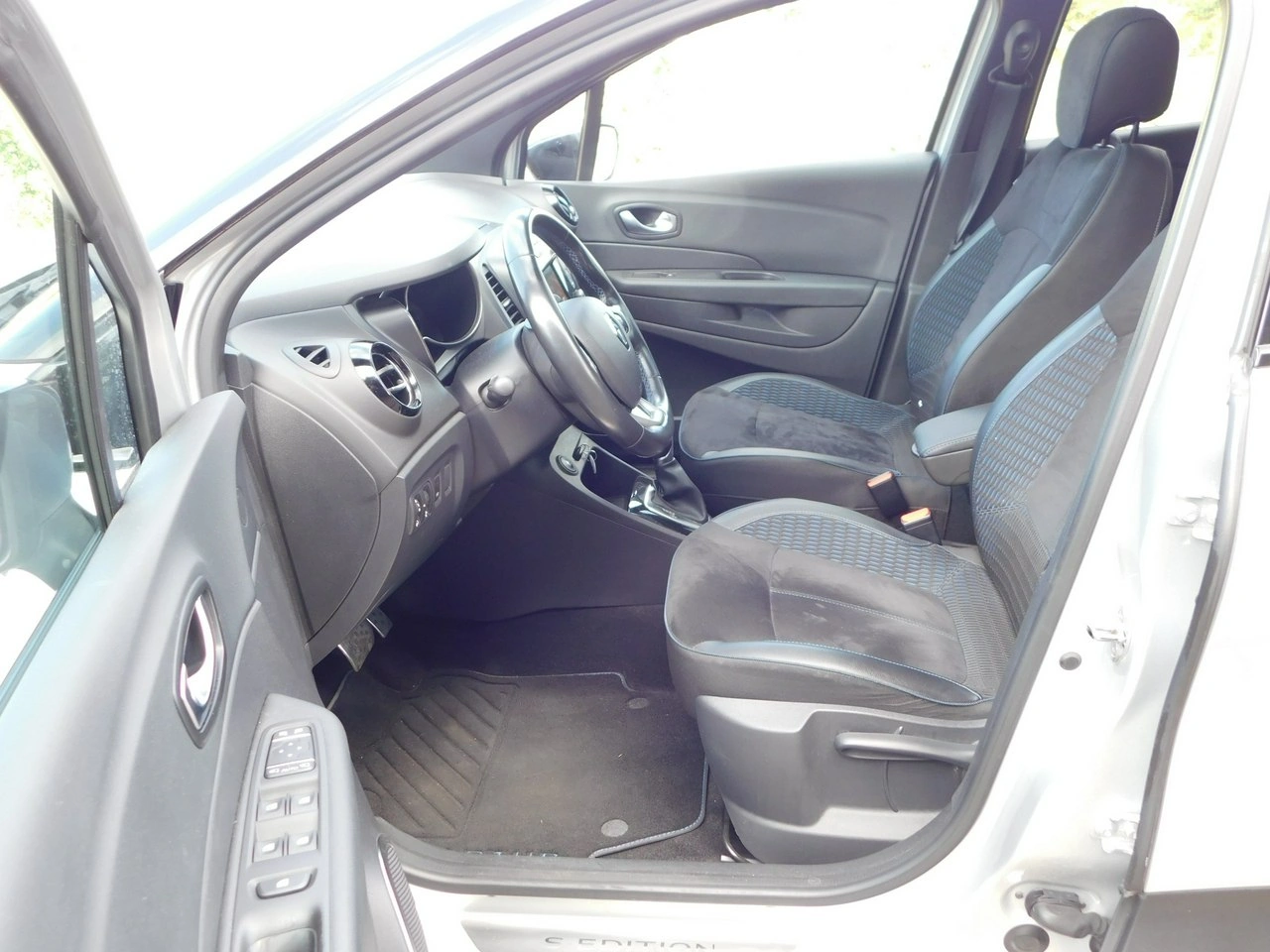 Renault Captur - Zdjęcie 7
