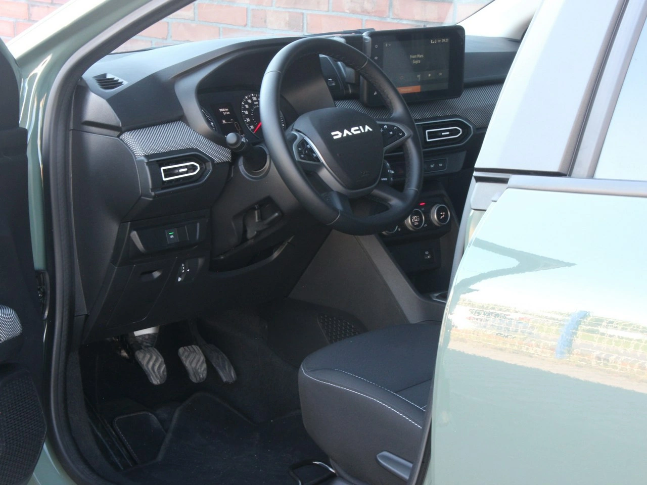 Dacia Jogger - Zdjęcie 12