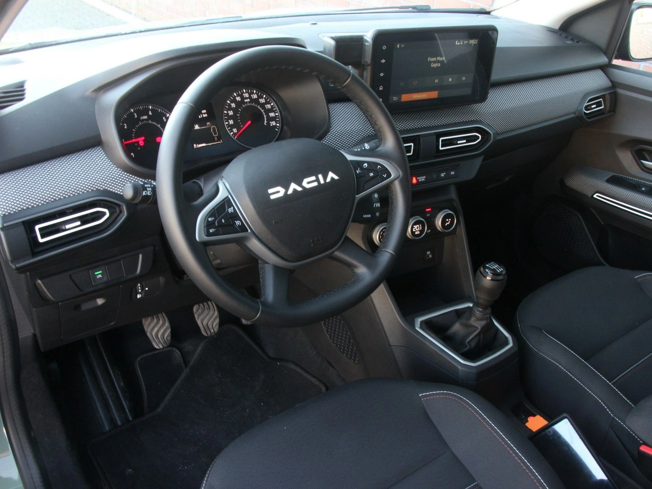 Dacia Jogger - Zdjęcie 16