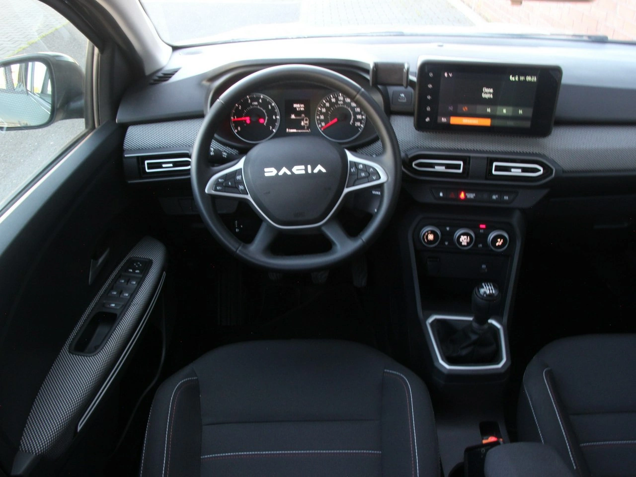 Dacia Jogger - Zdjęcie 18