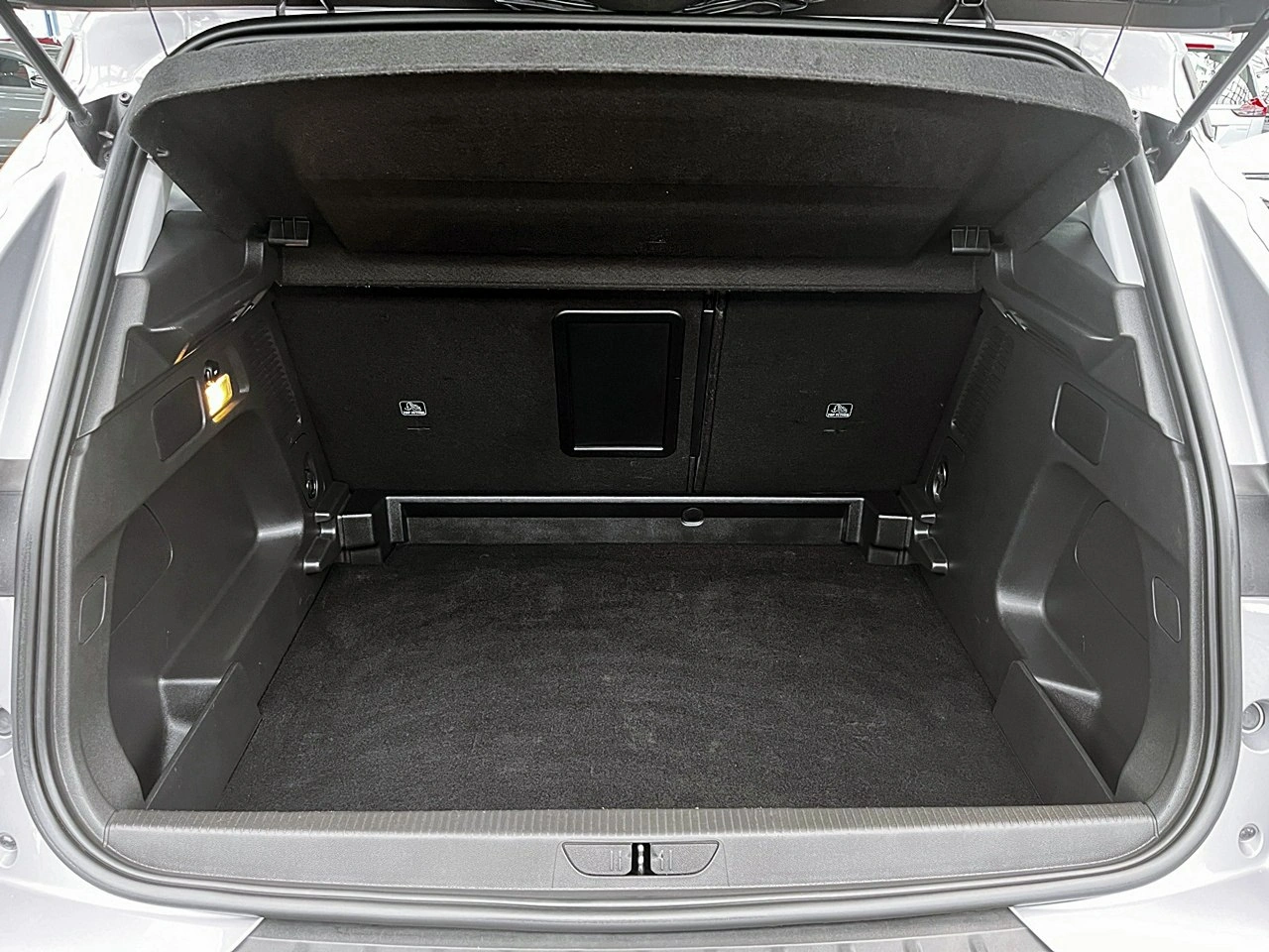 Opel Grandland - Zdjęcie 13