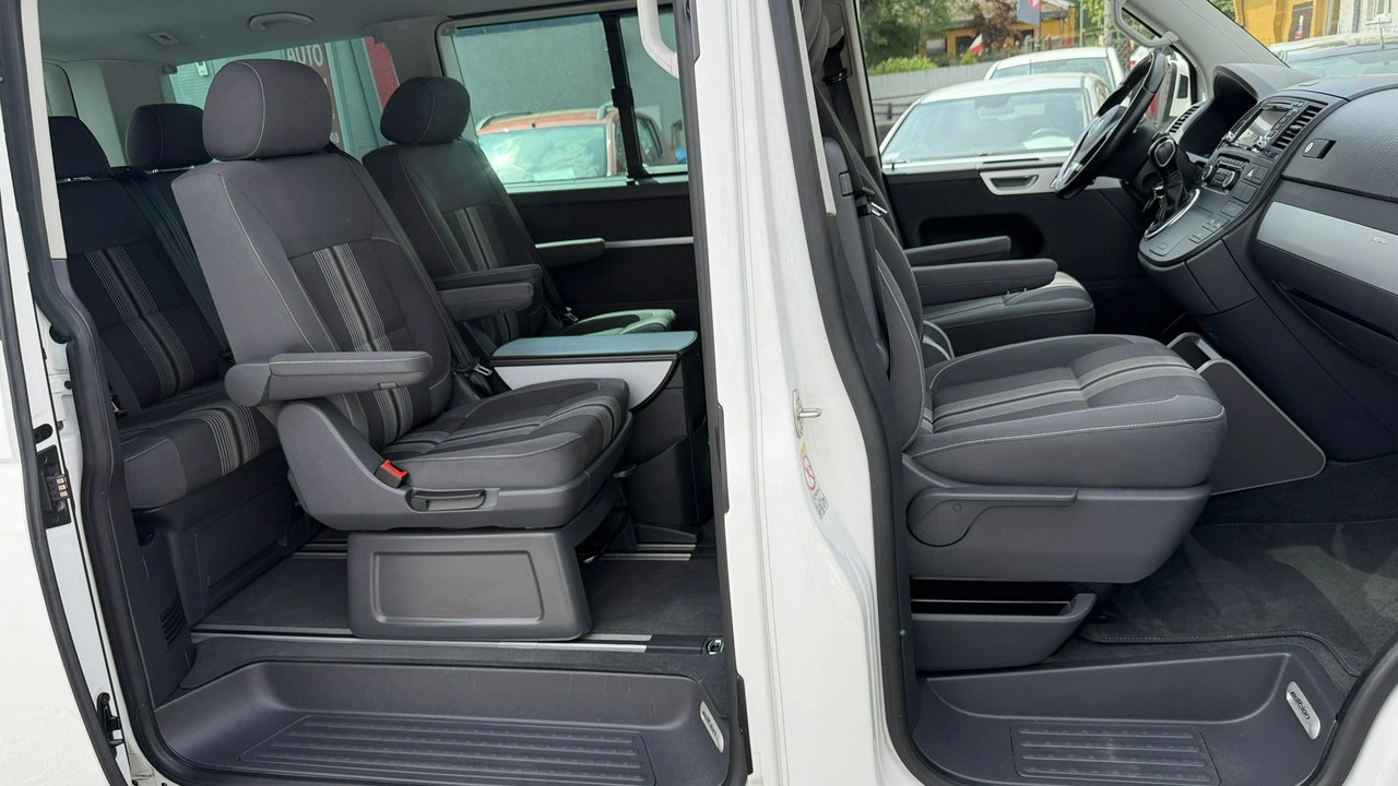 Volkswagen Multivan - Zdjęcie 21
