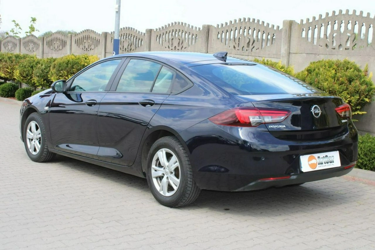 Opel Insignia - Zdjęcie 13
