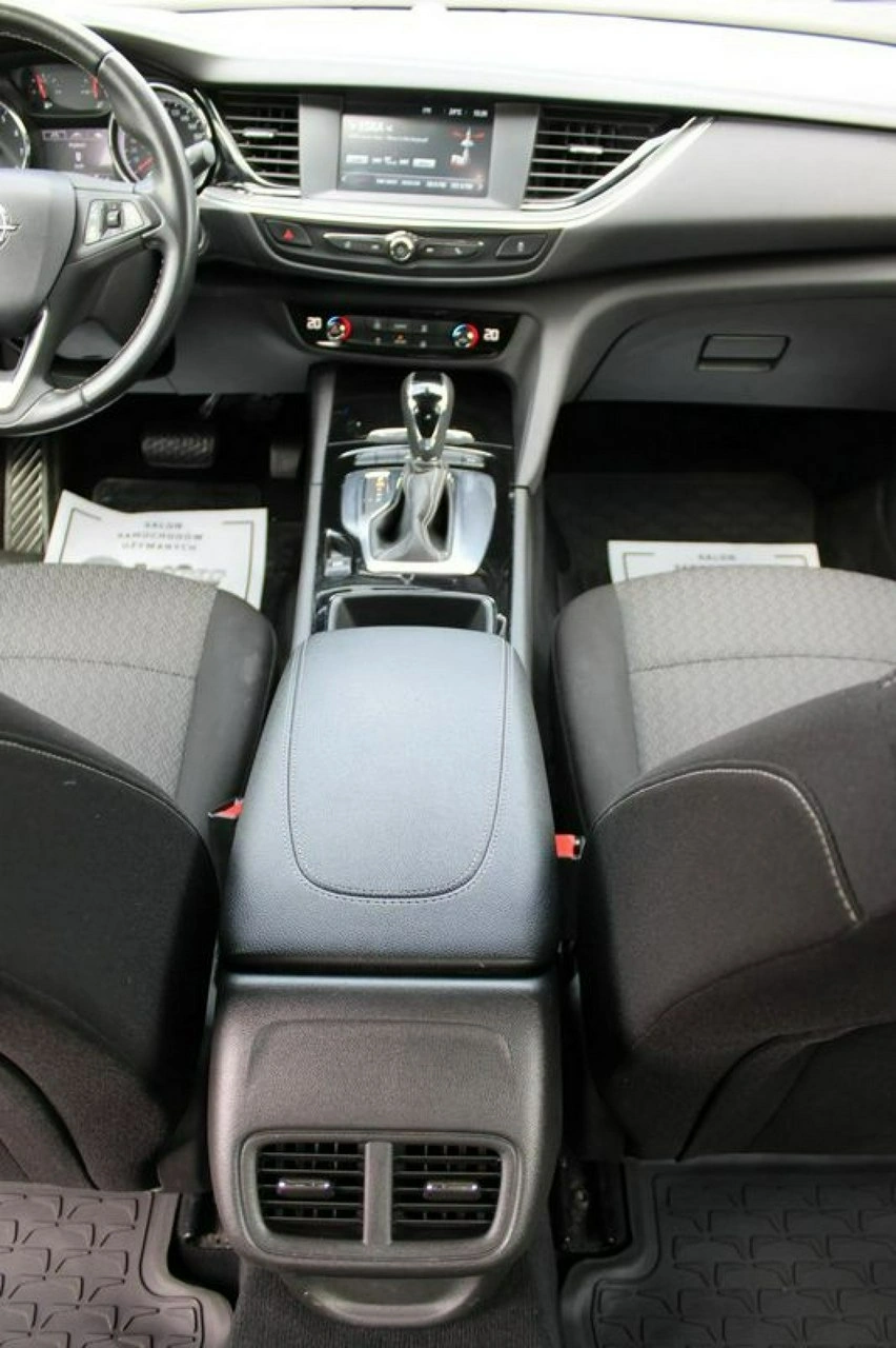 Opel Insignia - Zdjęcie 23
