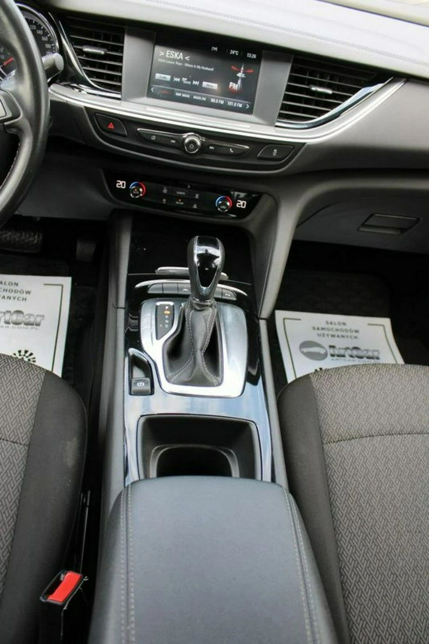 Opel Insignia - Zdjęcie 27