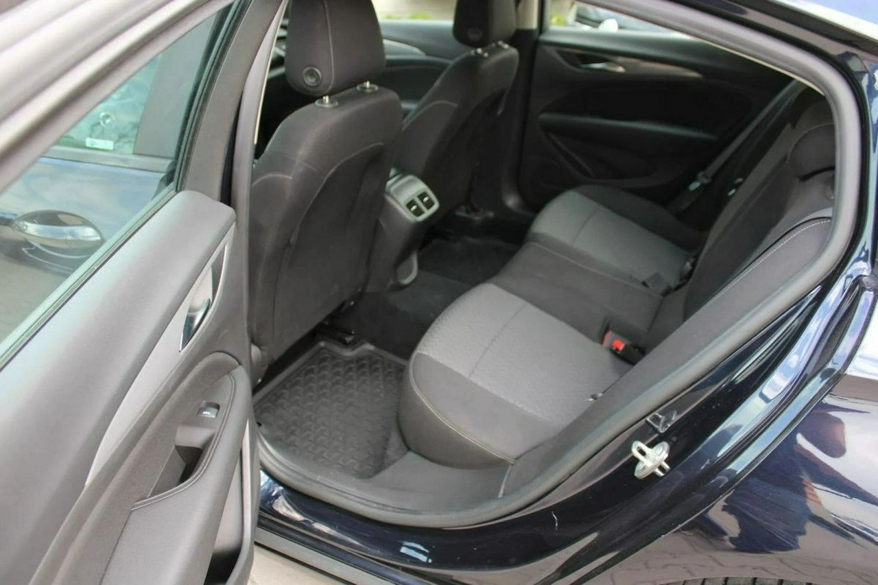 Opel Insignia - Zdjęcie 33