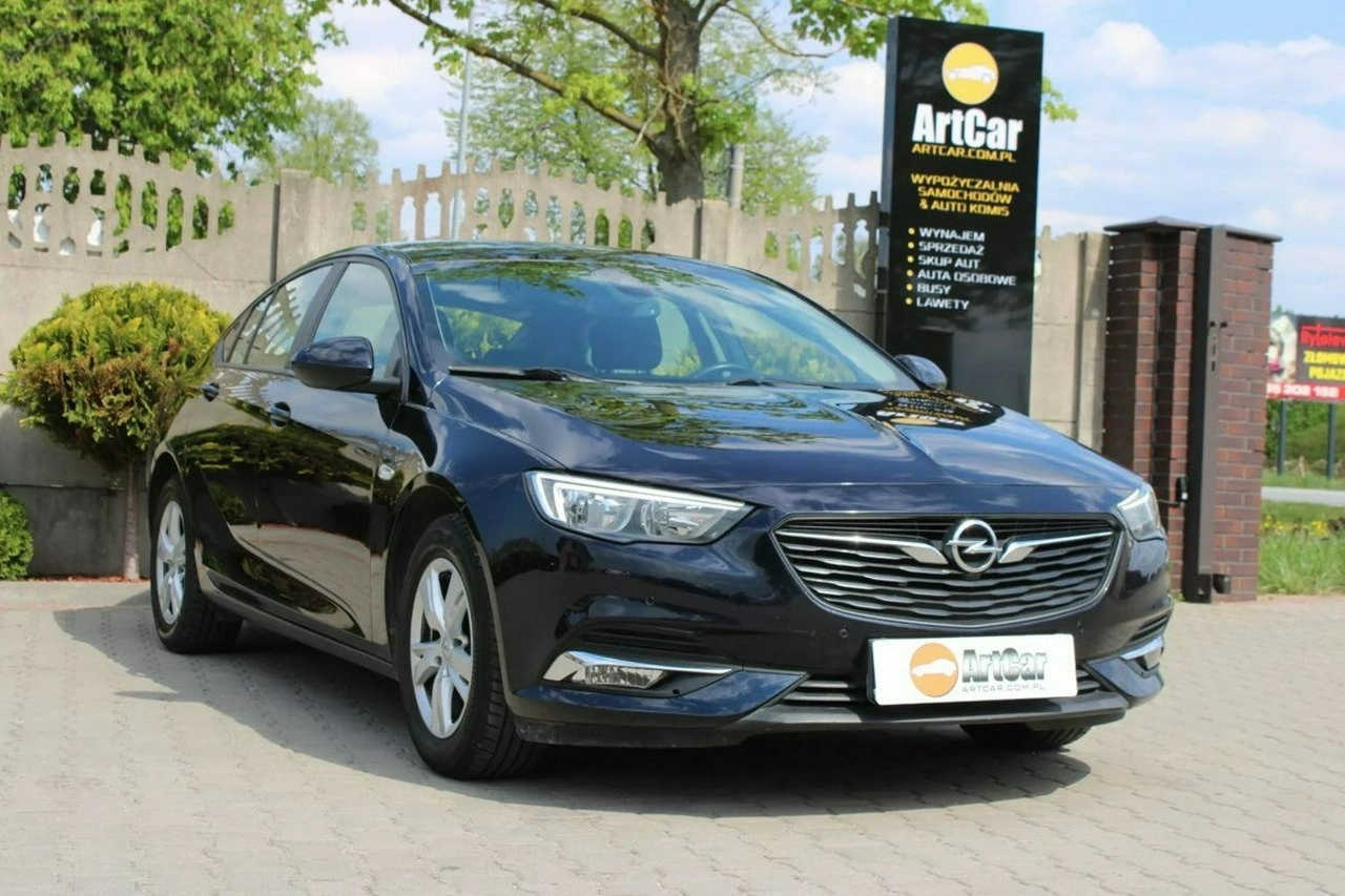 Opel Insignia - Główne zdjęcie