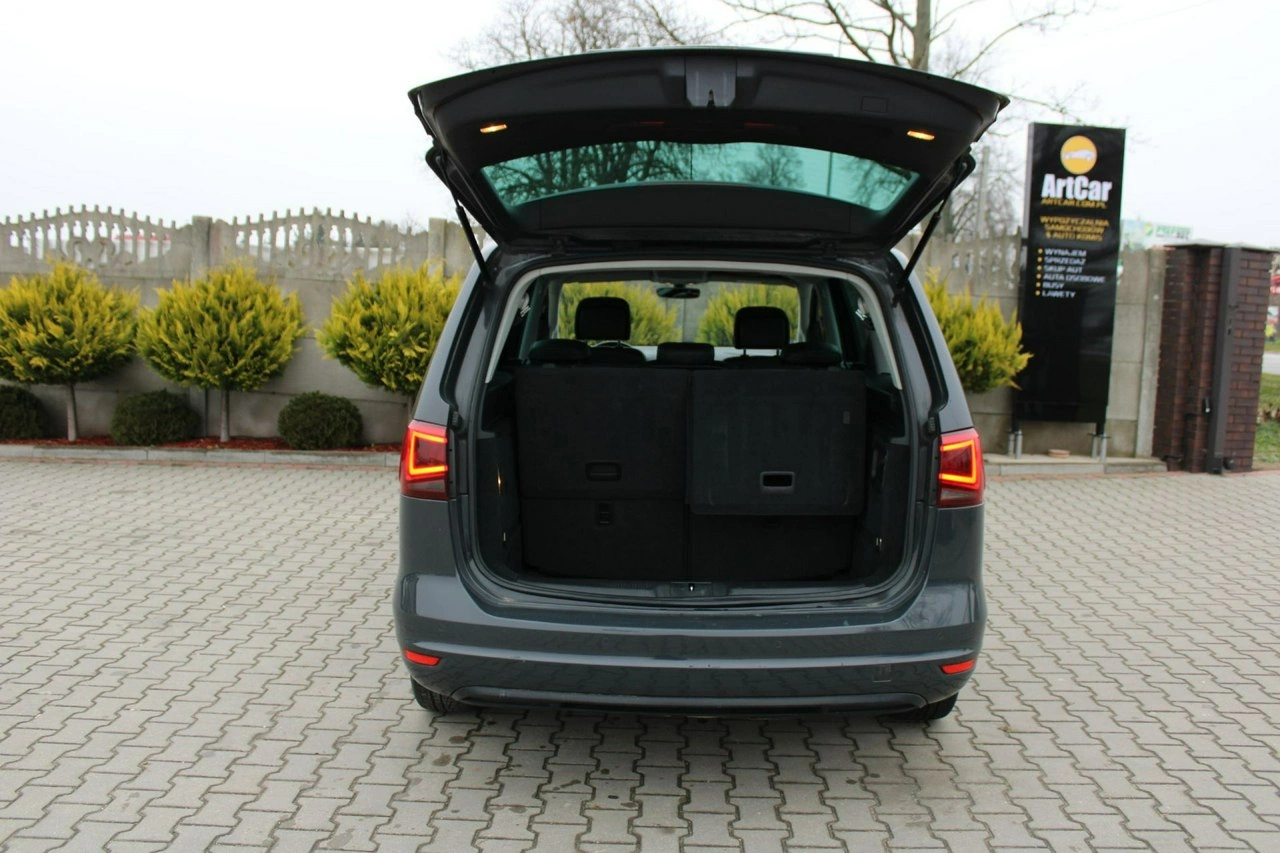 Seat Alhambra - Zdjęcie 17