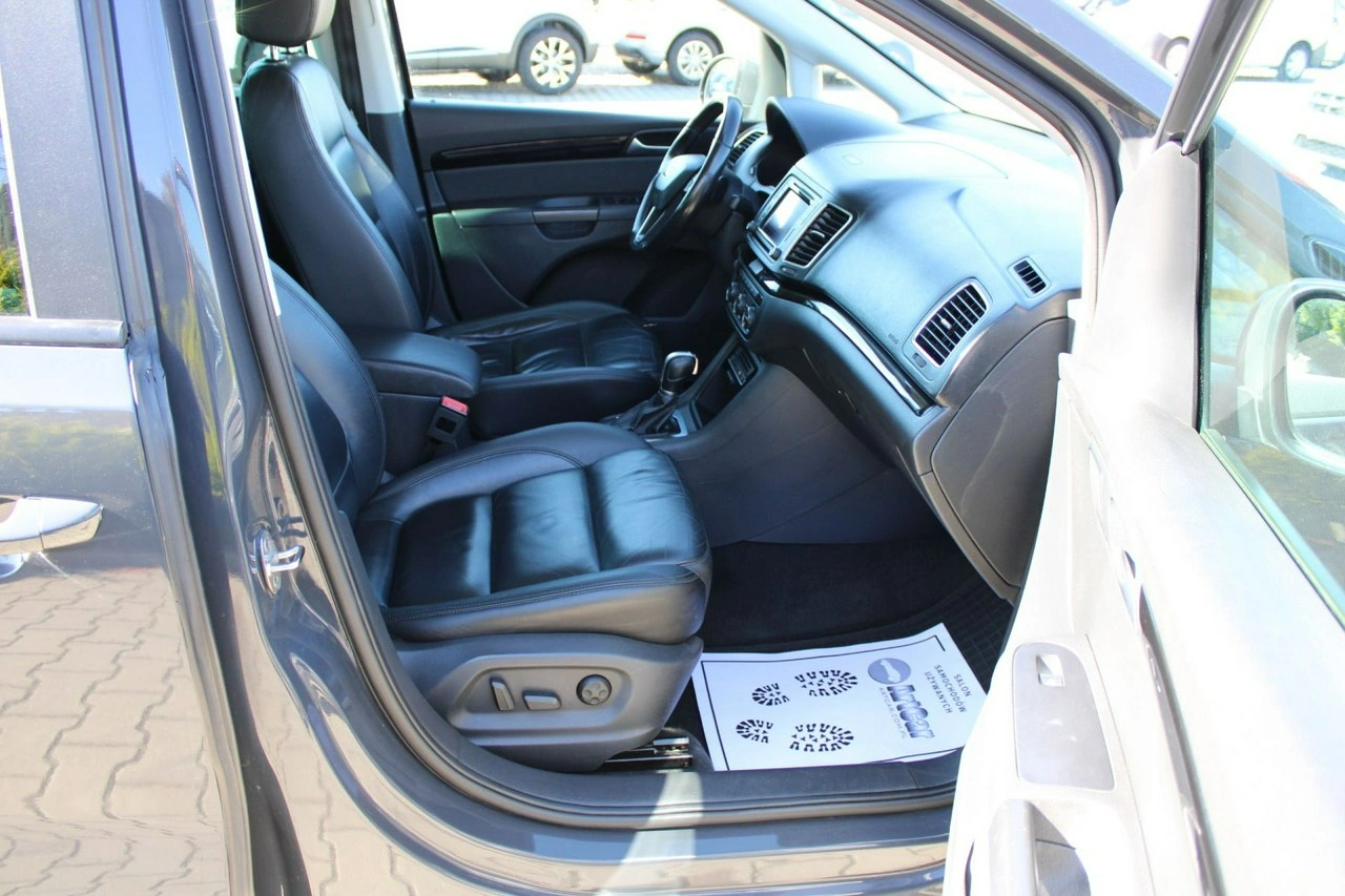 Seat Alhambra - Zdjęcie 28