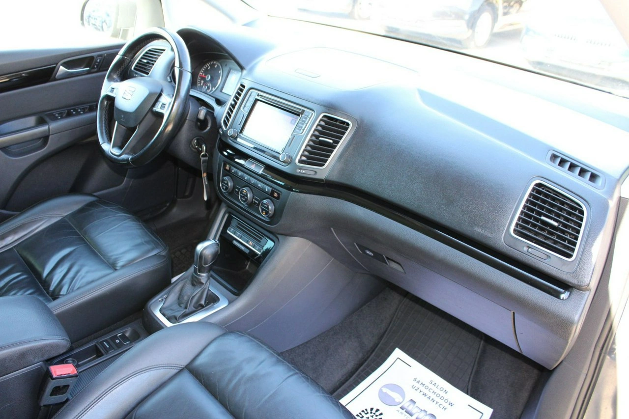 Seat Alhambra - Zdjęcie 29