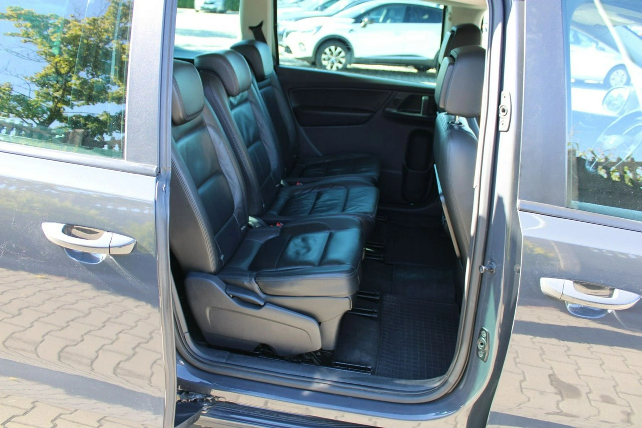 Seat Alhambra - Zdjęcie 31