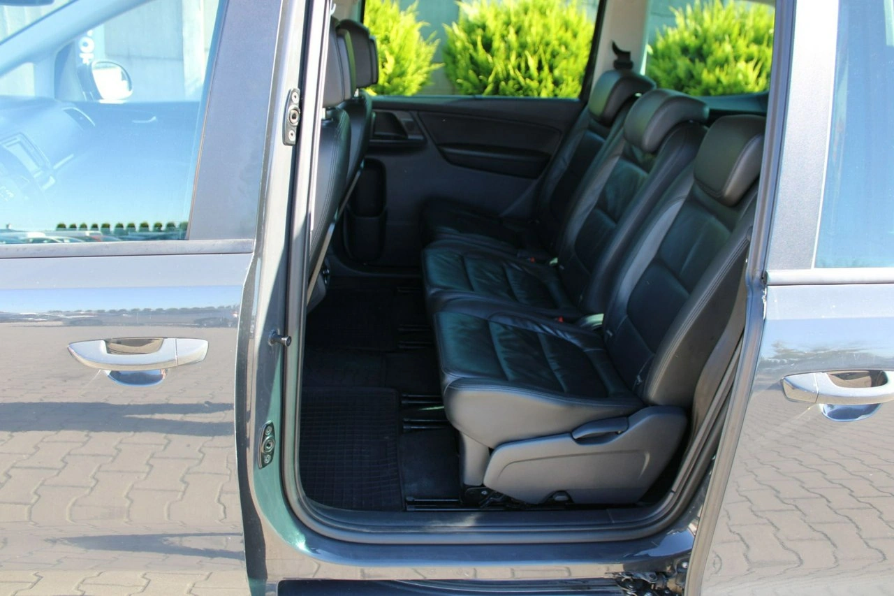 Seat Alhambra - Zdjęcie 32