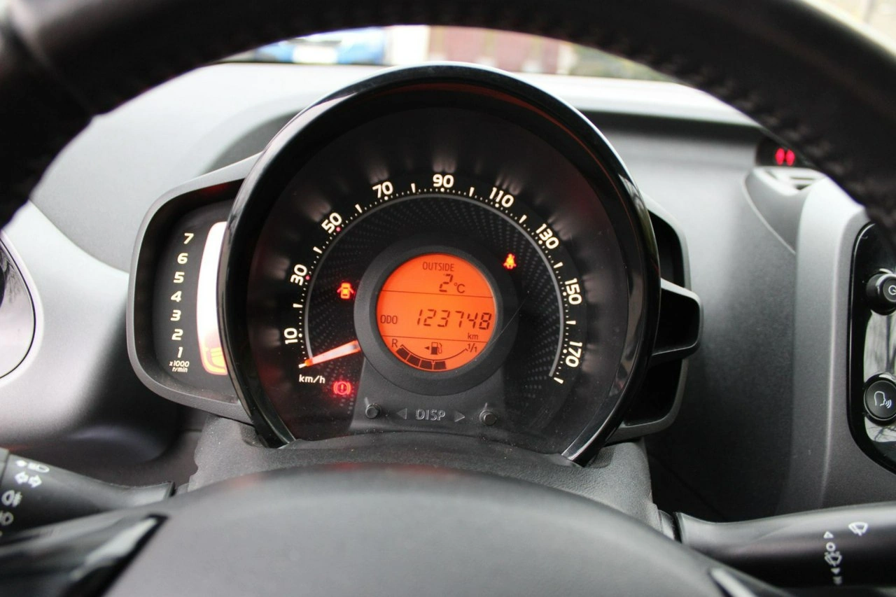 Toyota Aygo - Zdjęcie 34