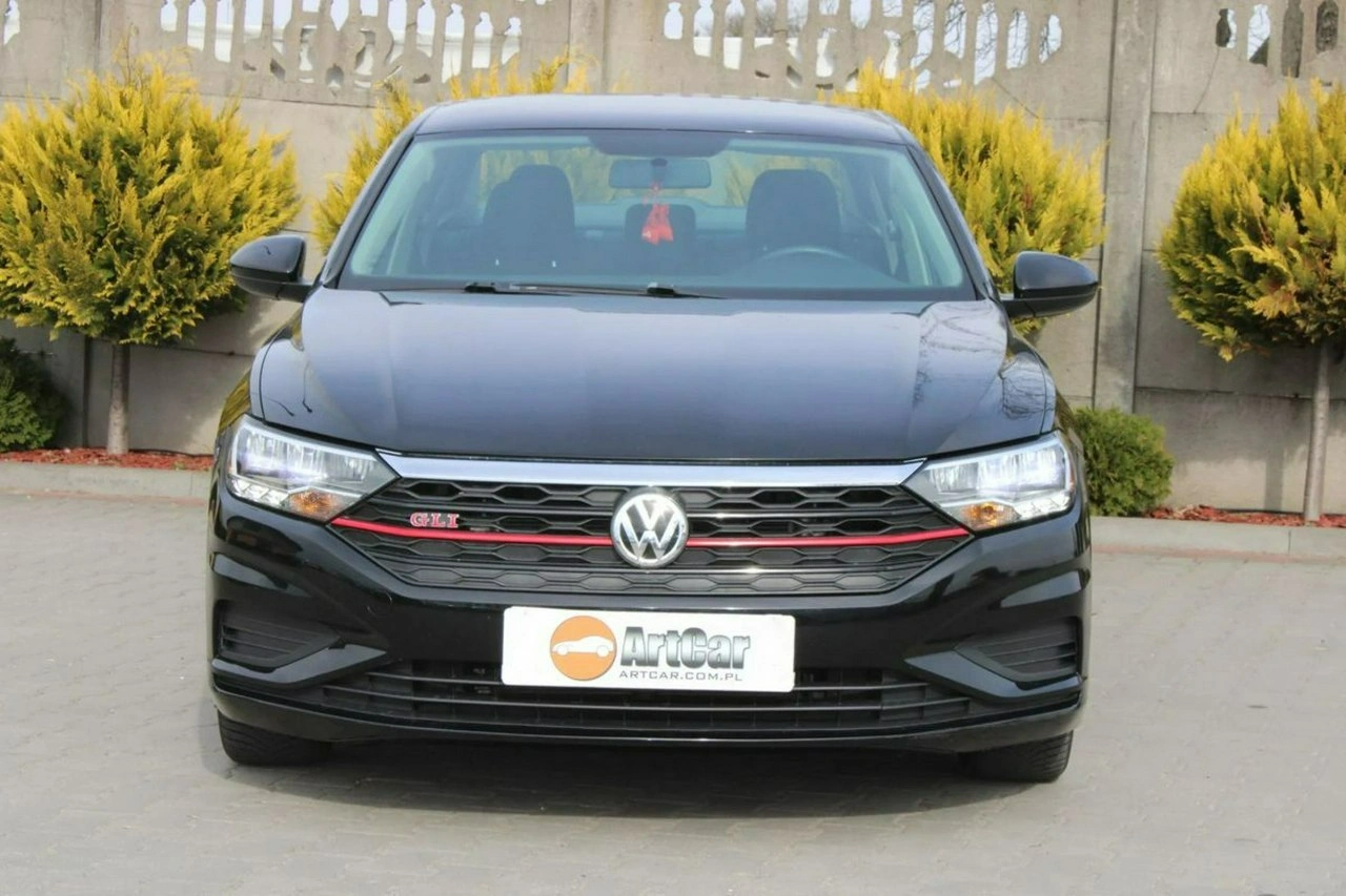 Volkswagen Jetta - Zdjęcie 16