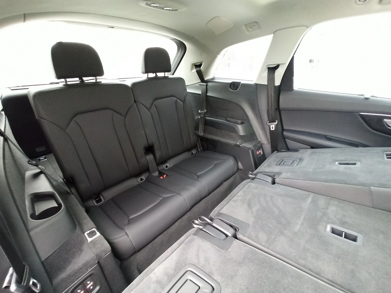 Audi Q7 - Zdjęcie 12