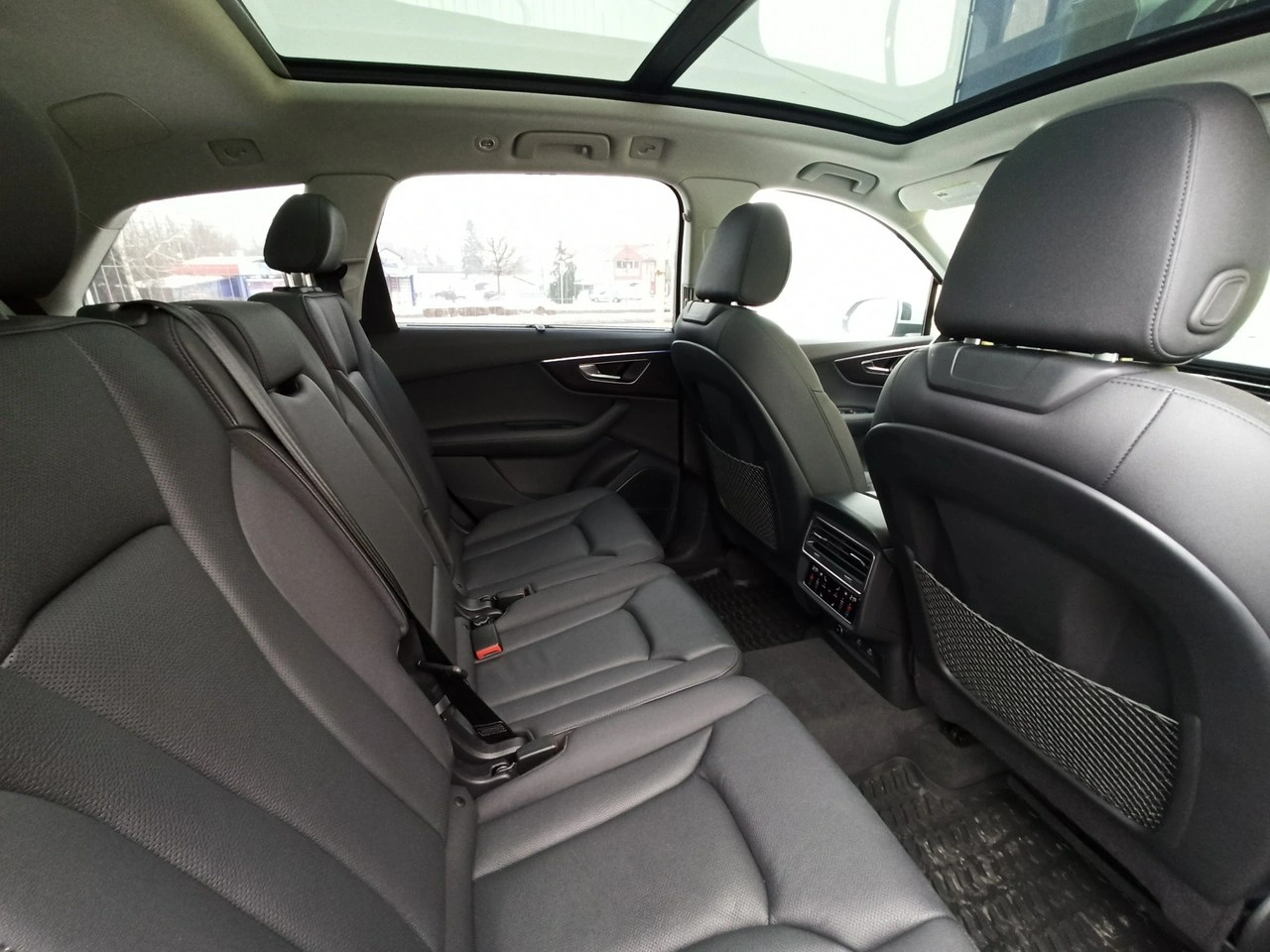 Audi Q7 - Zdjęcie 15