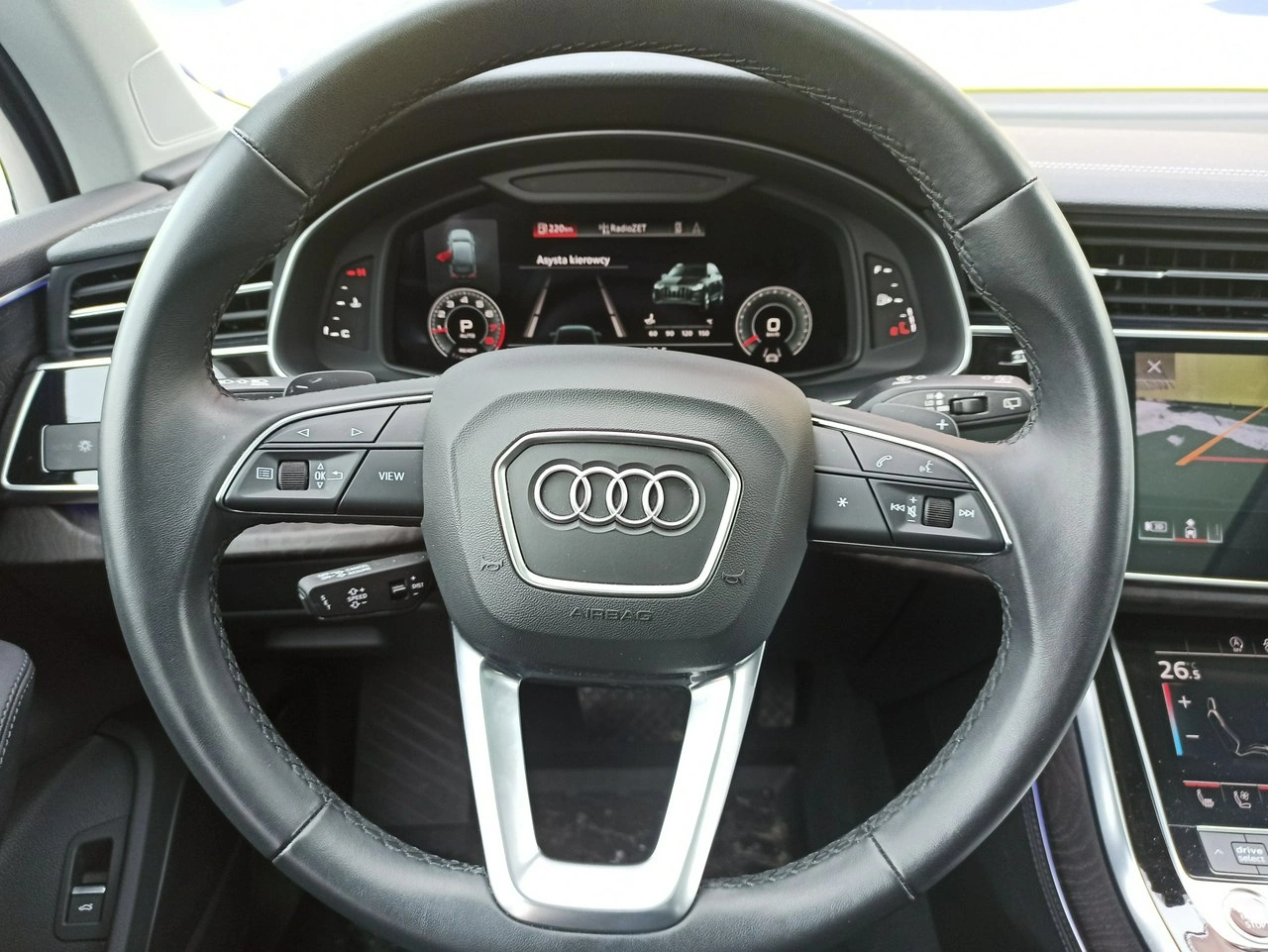 Audi Q7 - Zdjęcie 18