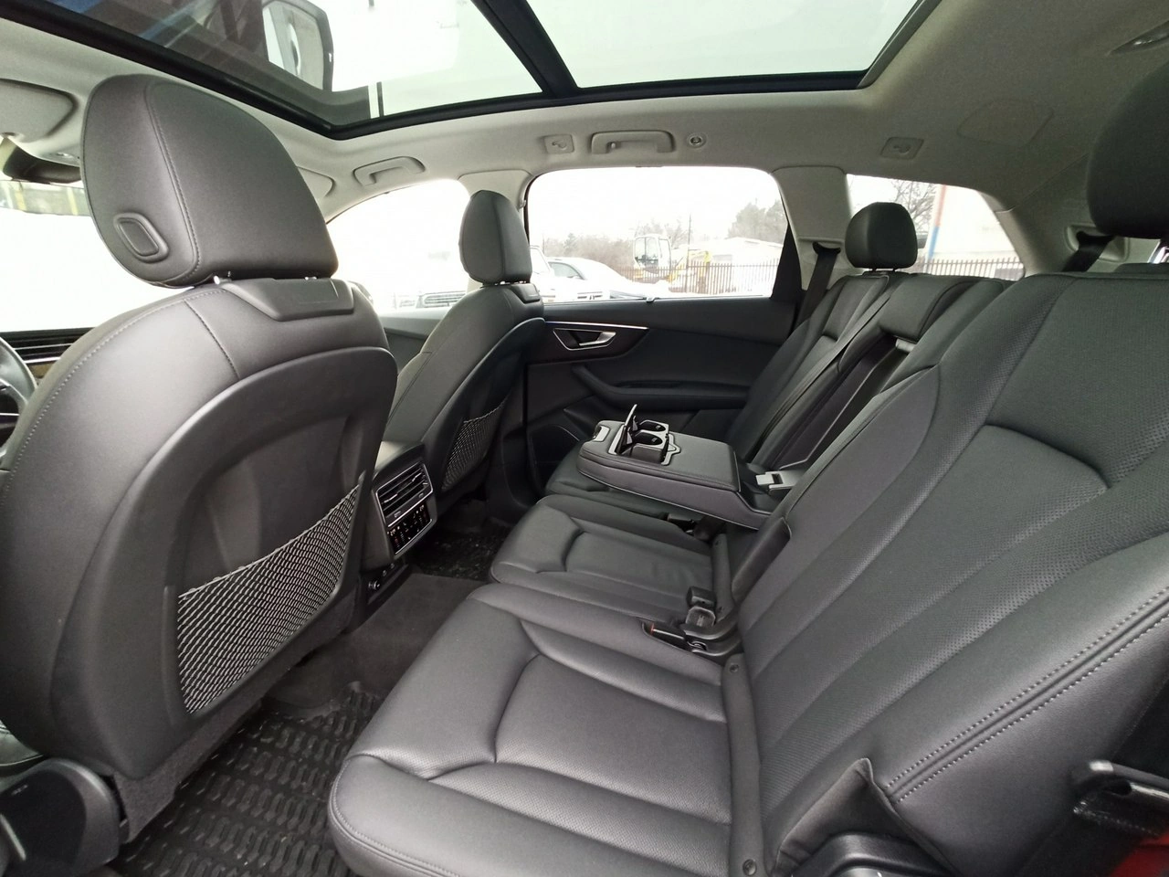 Audi Q7 - Zdjęcie 7