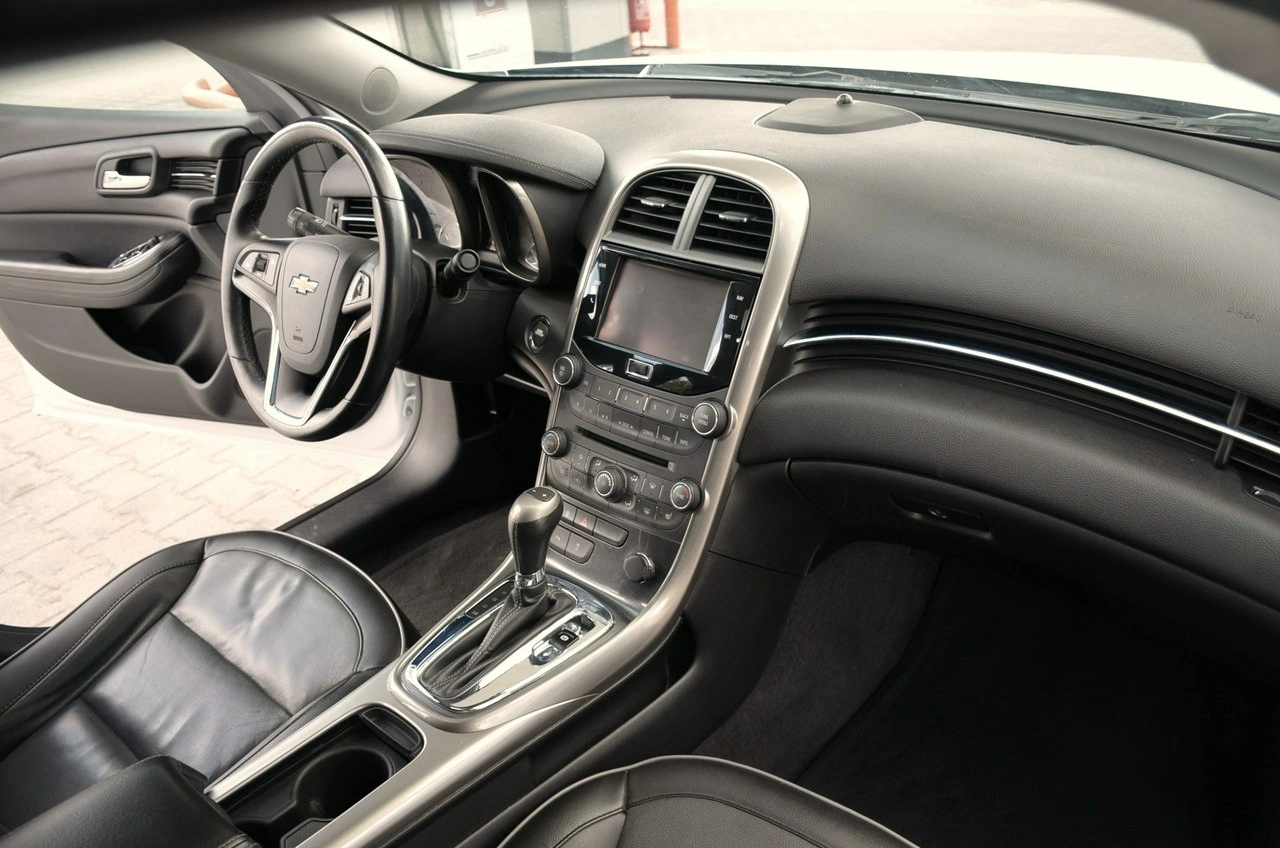 Chevrolet Malibu - Zdjęcie 20