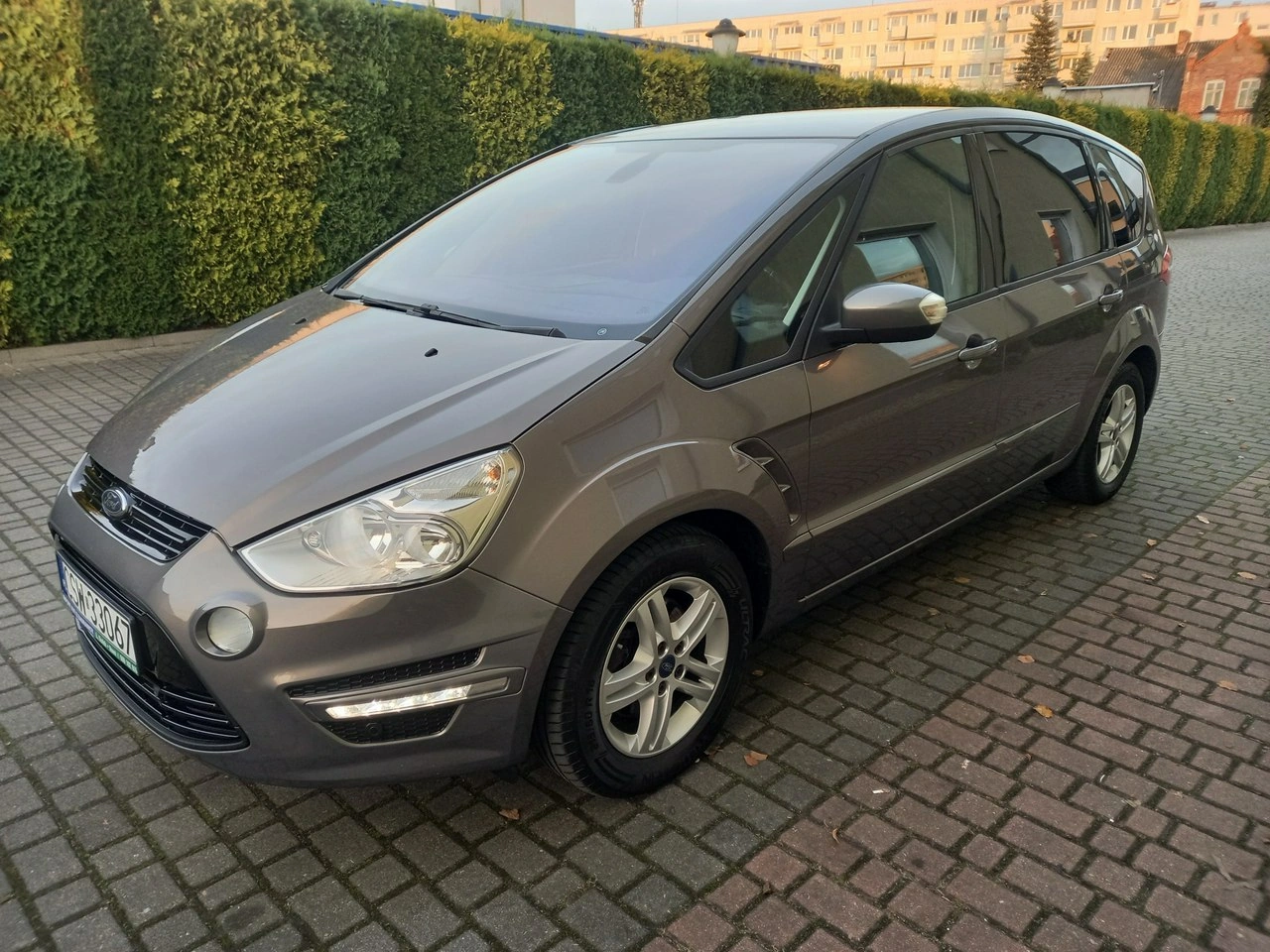 Ford S-Max - Zdjęcie 9