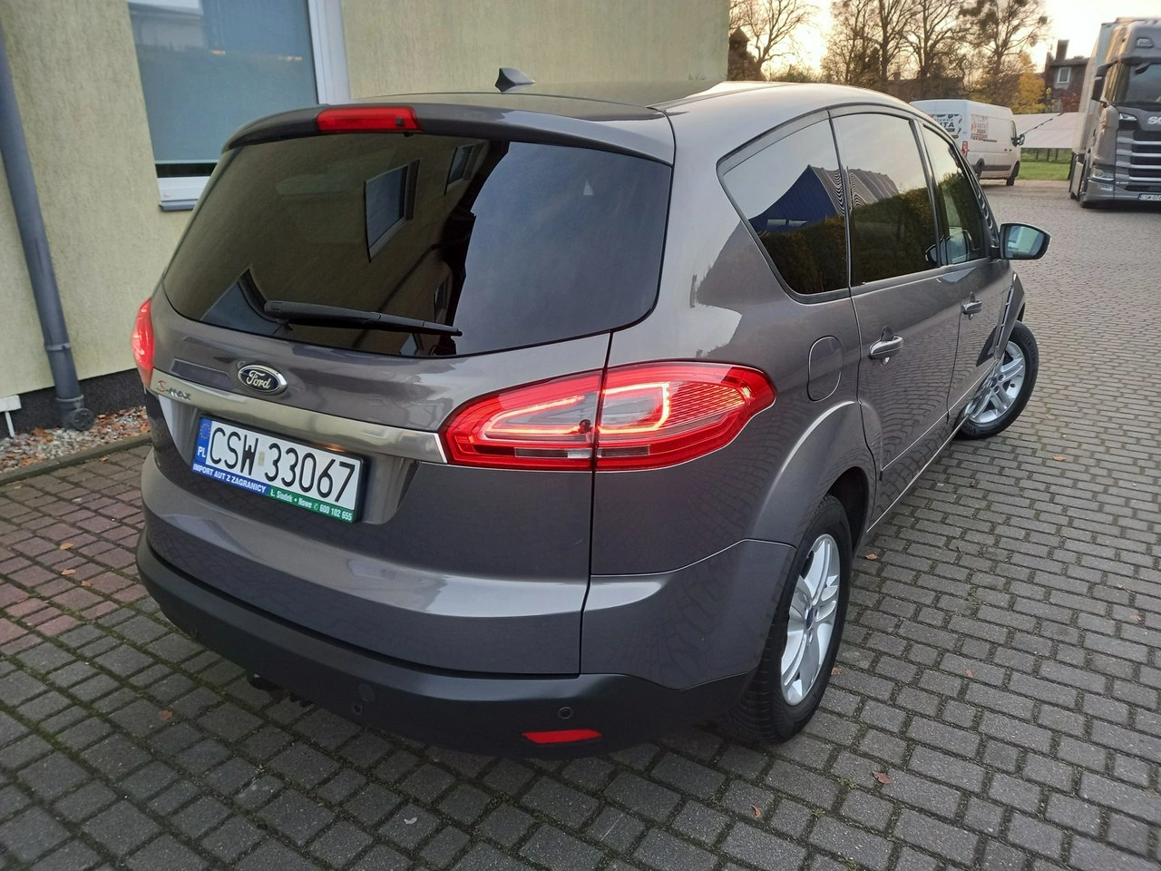 Ford S-Max - Zdjęcie 1