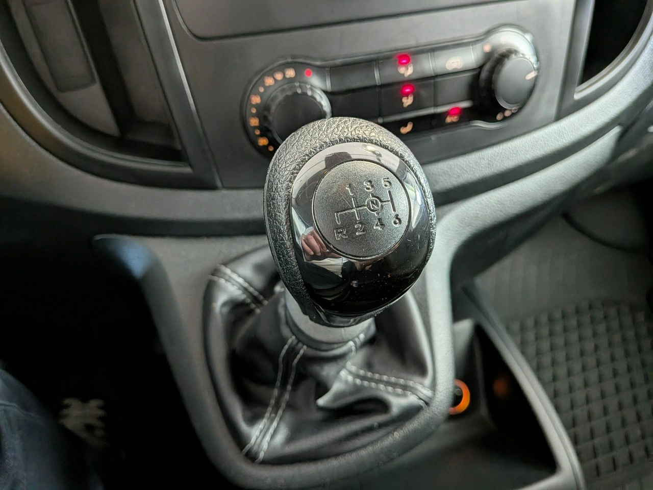 Mercedes Vito - Zdjęcie 12