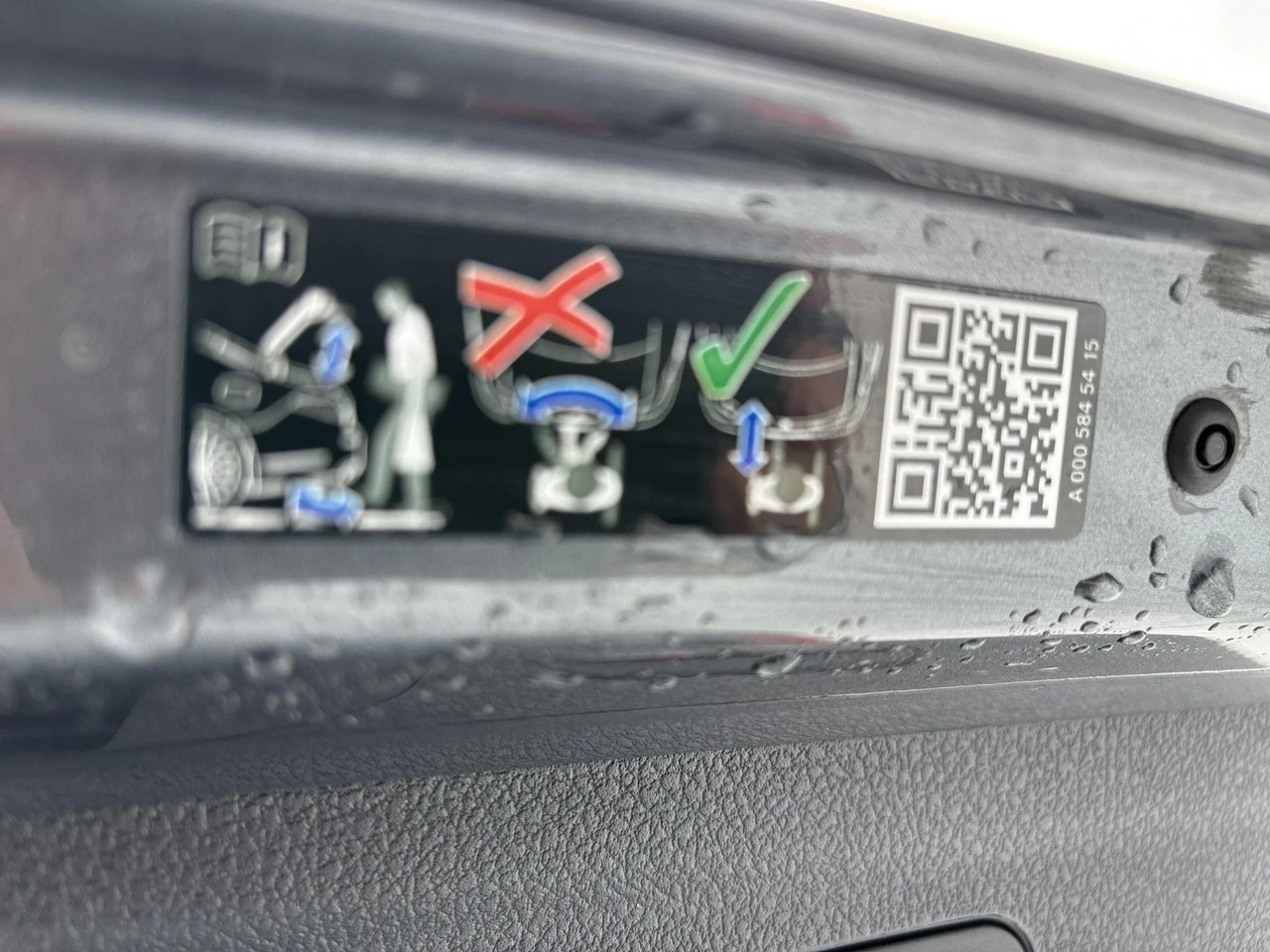 Mercedes GLE 300 - Zdjęcie 16