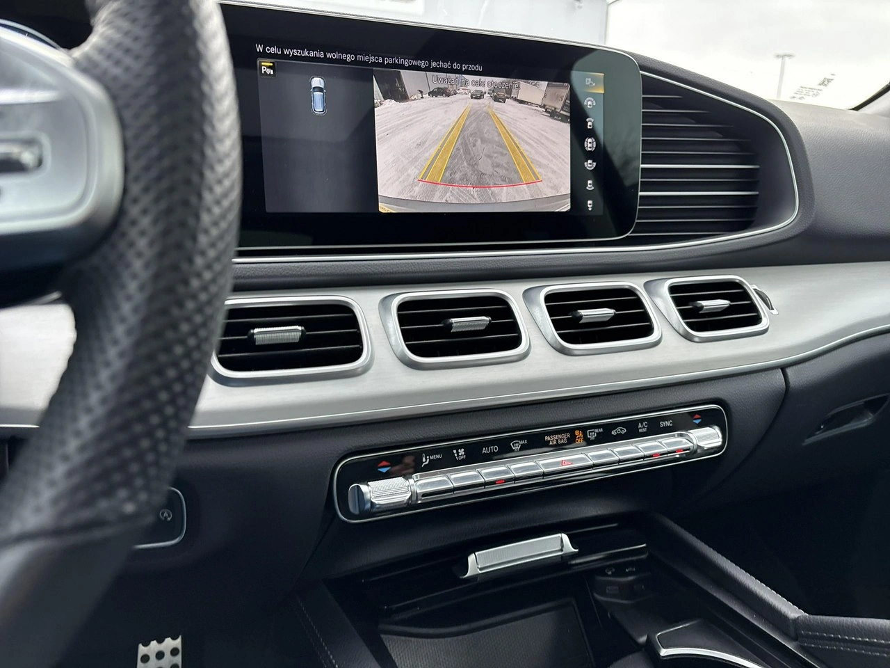 Mercedes GLE 300 - Zdjęcie 24