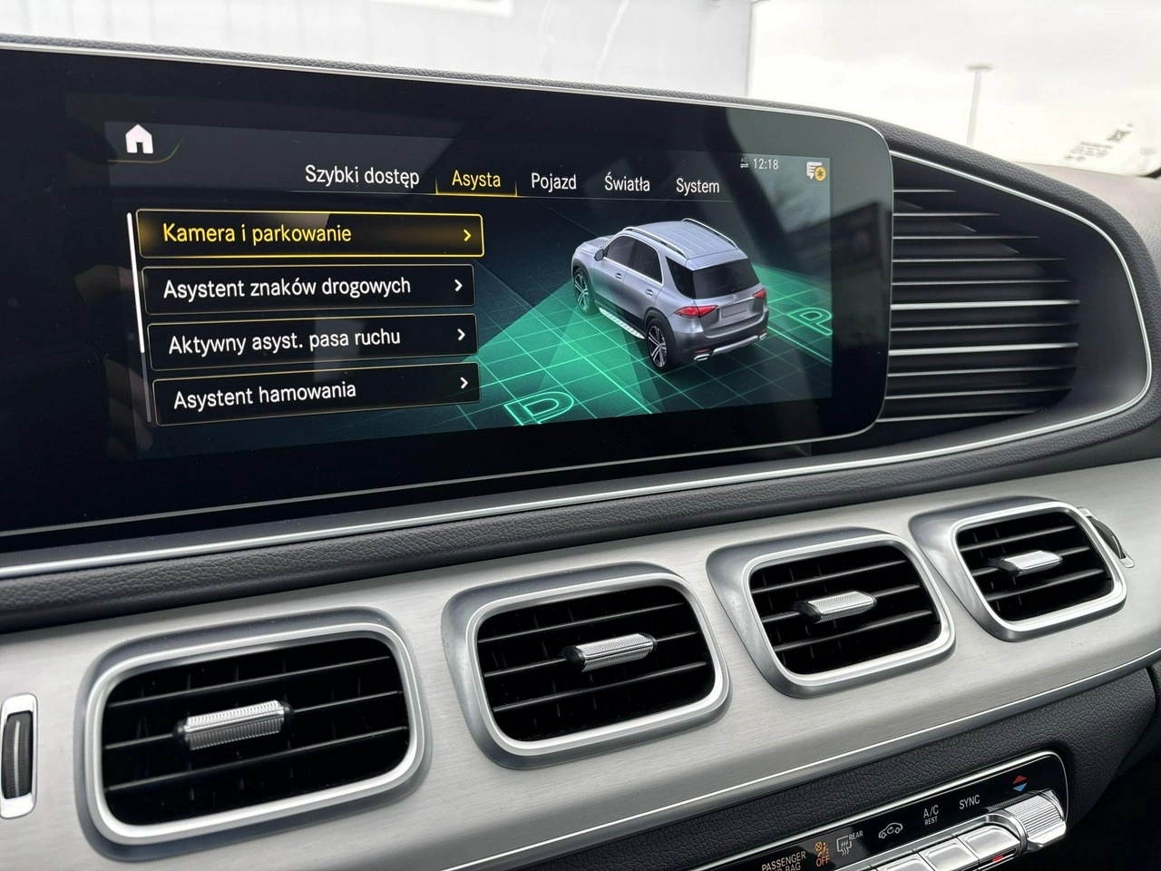 Mercedes GLE 300 - Zdjęcie 26