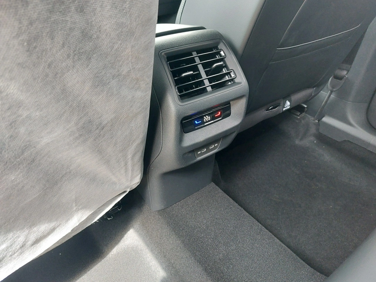 Volkswagen Tayron - Zdjęcie 10