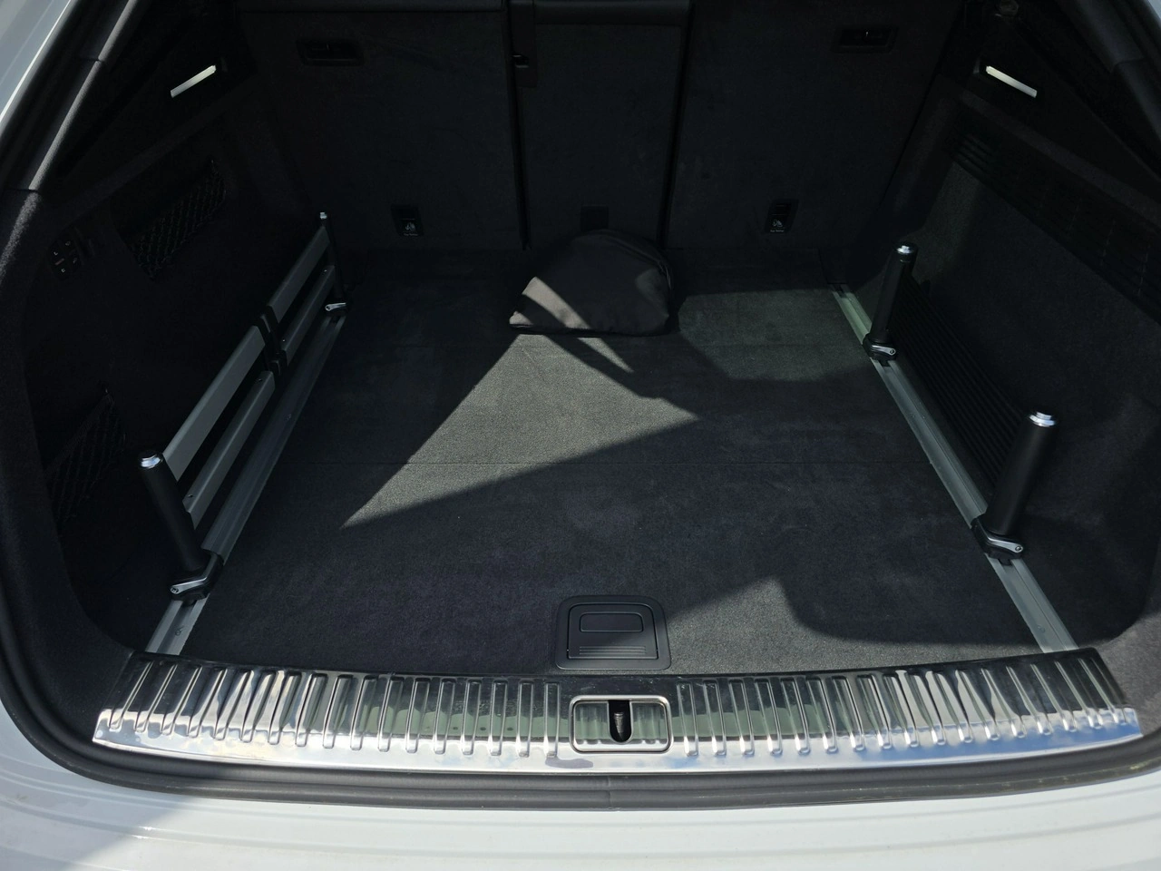 Audi Q8 - Zdjęcie 14
