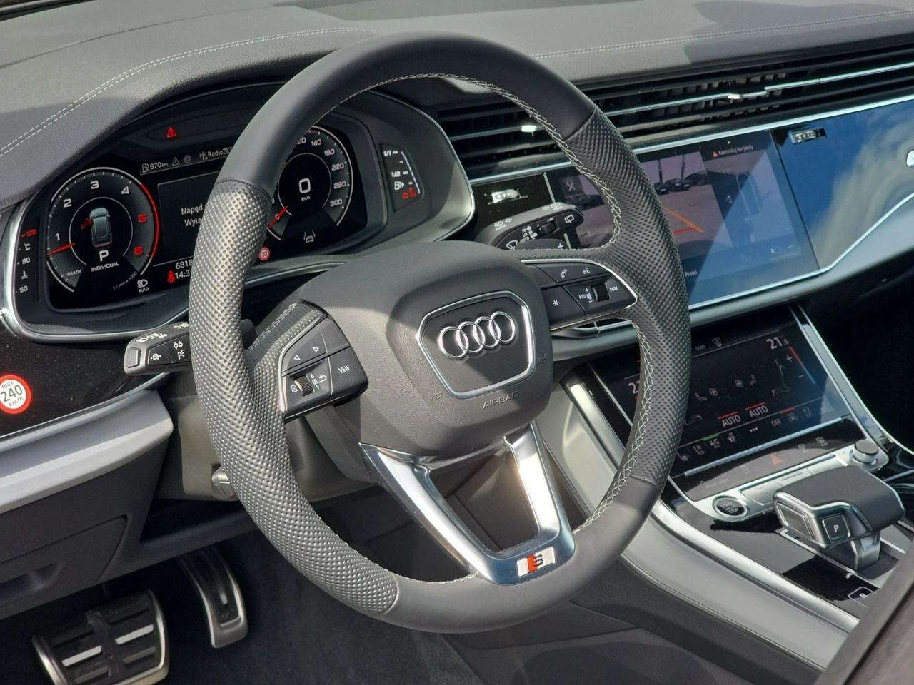 Audi Q8 - Zdjęcie 16