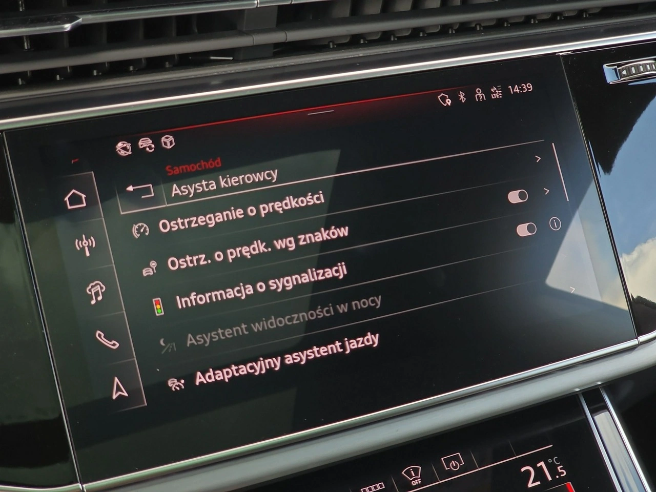 Audi Q8 - Zdjęcie 30