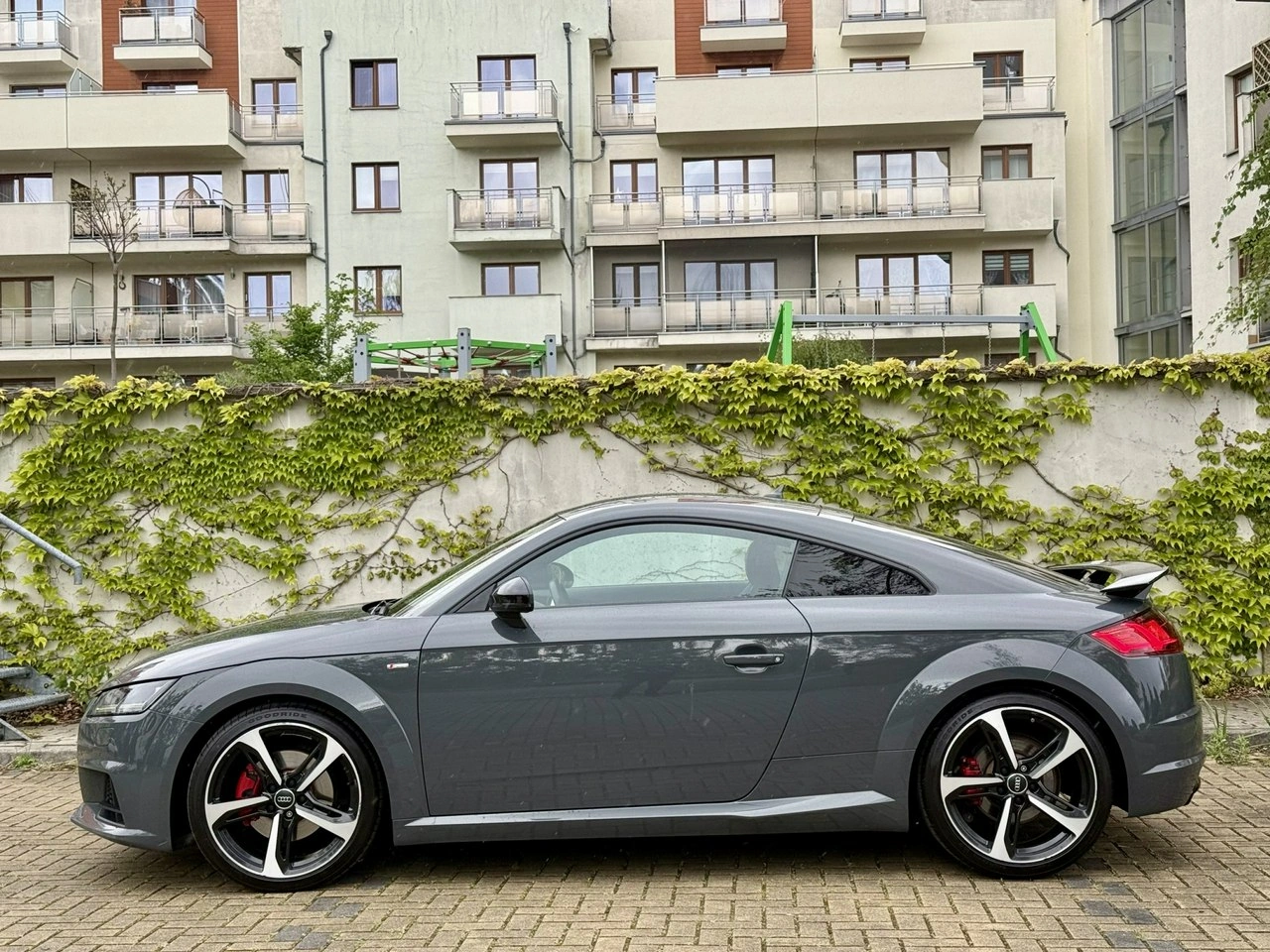 Audi TT - Zdjęcie 12