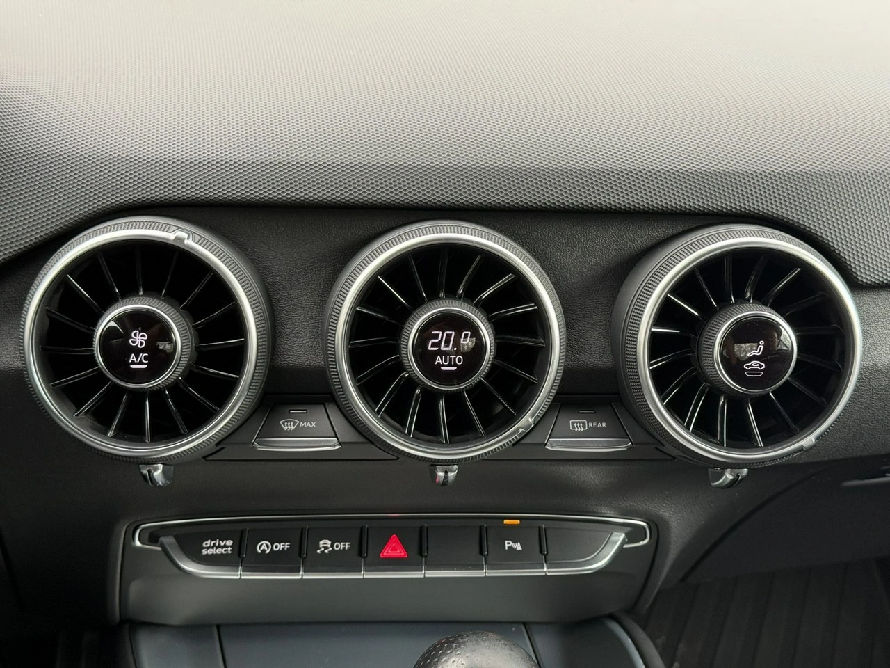 Audi TT - Zdjęcie 18