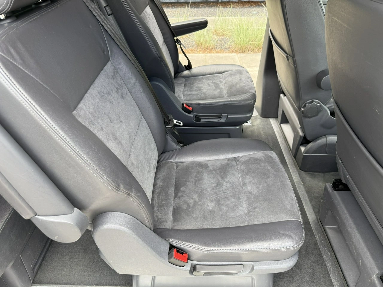 Volkswagen Multivan - Zdjęcie 17