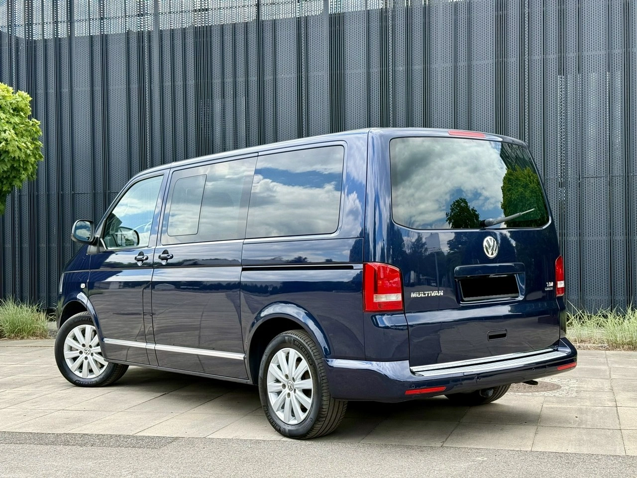 Volkswagen Multivan - Zdjęcie 2