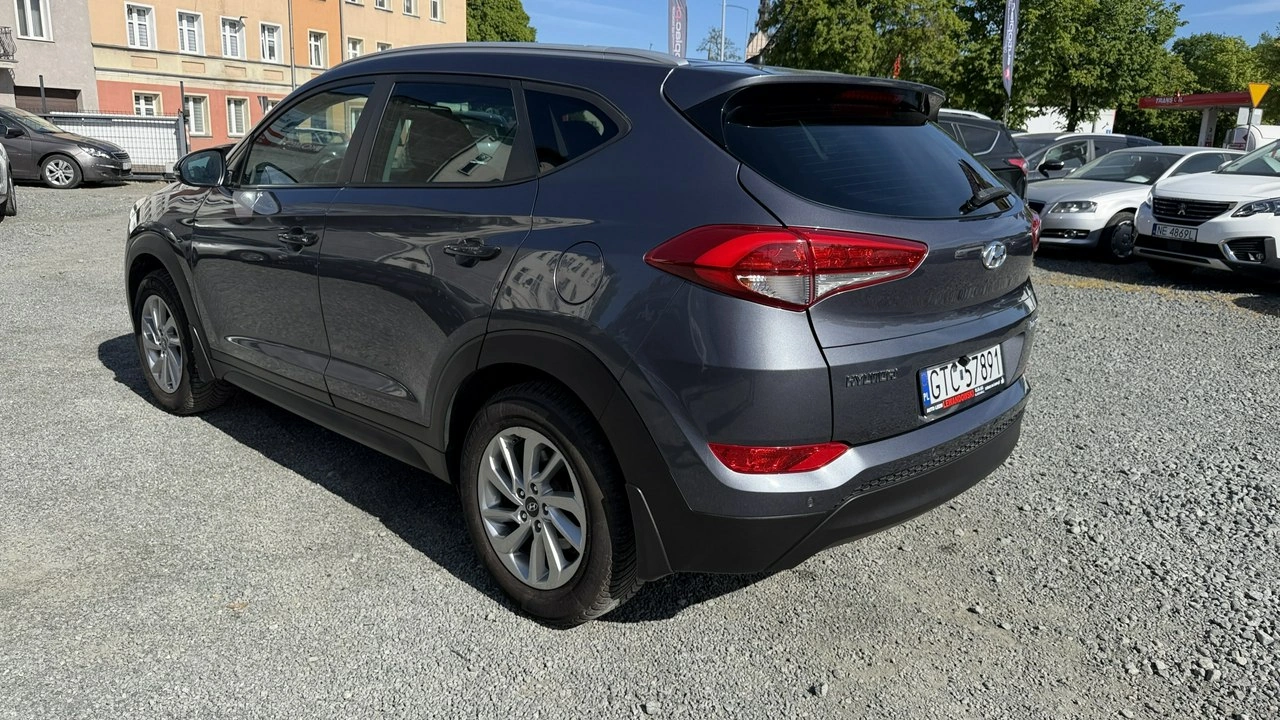 Hyundai Tucson - Zdjęcie 12