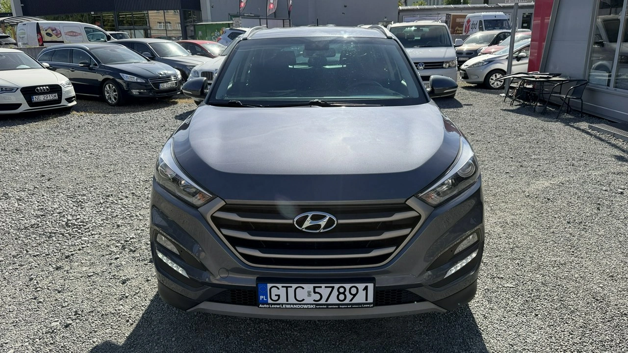Hyundai Tucson - Zdjęcie 15
