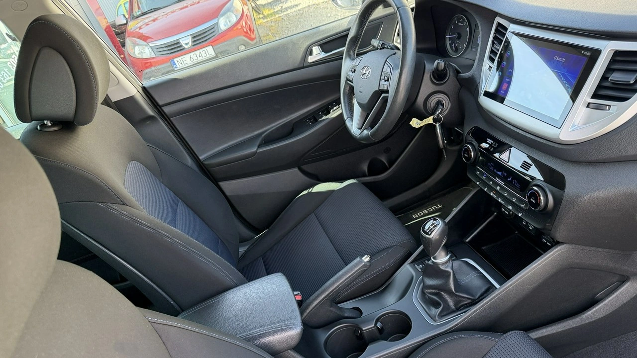 Hyundai Tucson - Zdjęcie 19