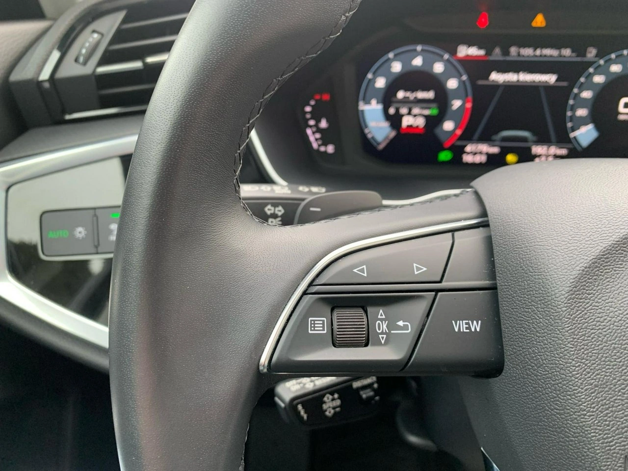 Audi Q3 - Zdjęcie 9