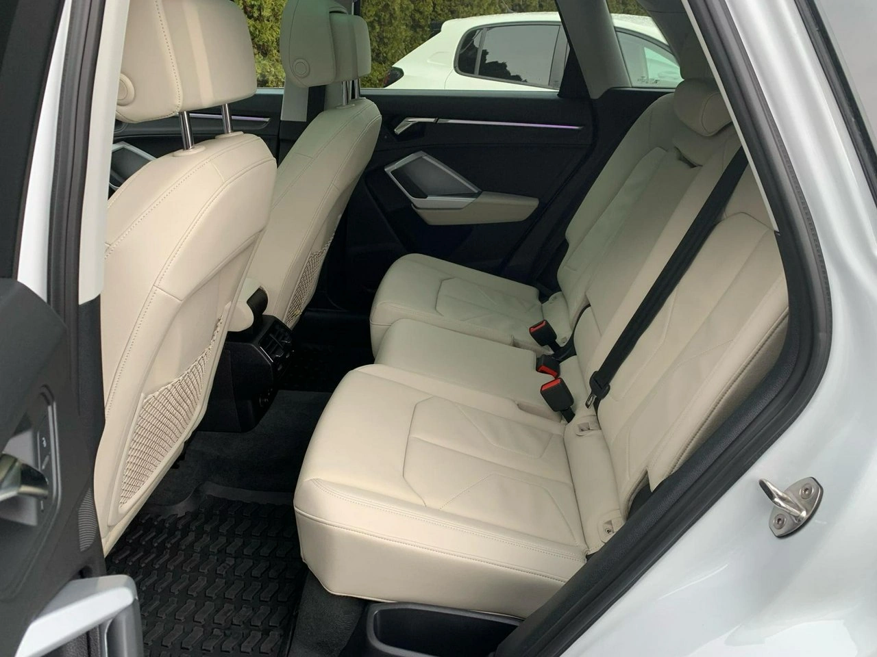 Audi Q3 - Zdjęcie 16