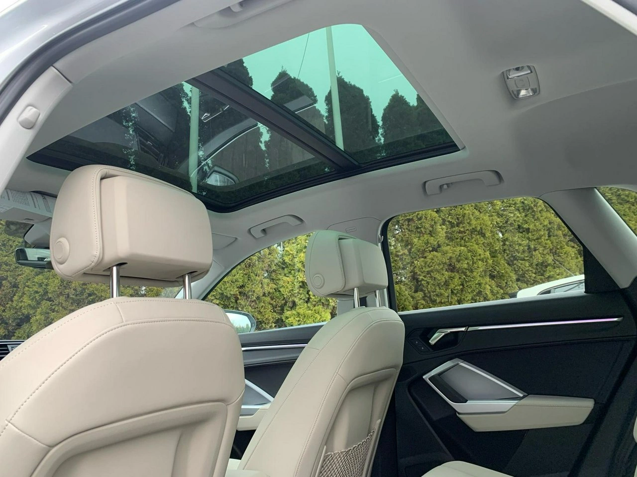 Audi Q3 - Zdjęcie 17