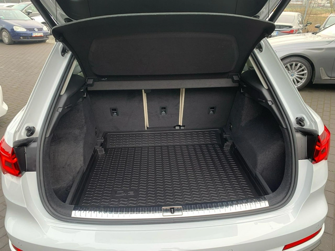 Audi Q3 - Zdjęcie 18