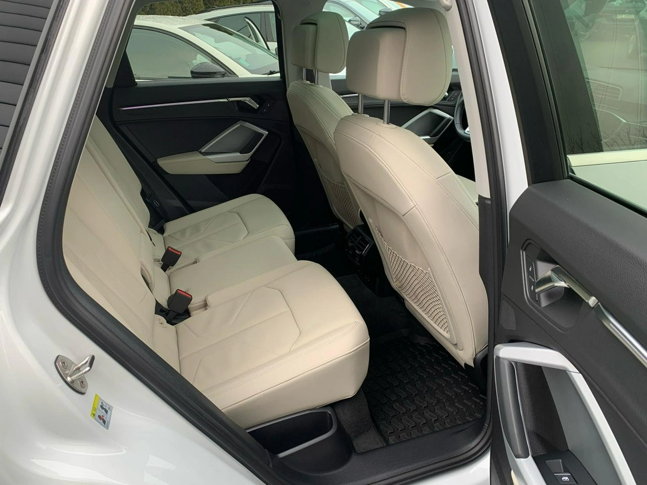 Audi Q3 - Zdjęcie 20